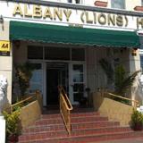 Гостиница Albany Lions — фото 2