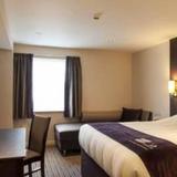 Гостиница Premier Inn Eastbourne Town Centre — фото 1