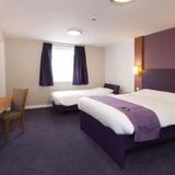Гостиница Premier Inn Liverpool - Tarbock — фото 3
