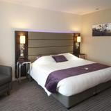 Premier Inn St. Albans Bricket Wood — фото 2