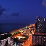 Batumi White Wave Apart-hotel — фото 1