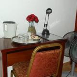 Madison Executive Guest House — фото 2