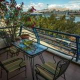 Luxury Apartment in Pireus — фото 1
