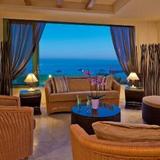 Гостиница Grand Bay Beach Resort-Adults Only — фото 1