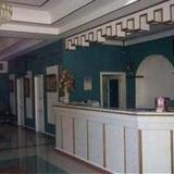 Regency Suites Hotel — фото 1