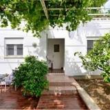 Podstrana House with garden — фото 3