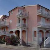 Apartments Tonimir — фото 1