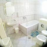 Eszter Apartman — фото 1