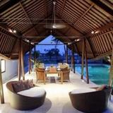 Sanctuario Luxury Hotel & Villas Sanur Bali — фото 3