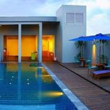 Гостиница Sparks Life Jakarta — фото 1