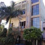 Raghav`s Royal Residency — фото 1