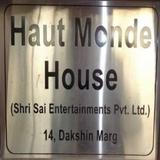 Haut Monde House — фото 1