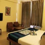Гостиница OYO Rooms Near Sikanderpur Metro — фото 2