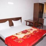 Hotel Devi Palace — фото 1
