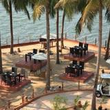 Гостиница Cambay Palm Lagoon — фото 3