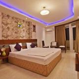 Гостиница Bhagini Suites — фото 1