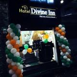 Hotel Divine Inn — фото 1