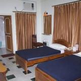 Hotel Priya — фото 2