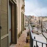 Vittorio Veneto Matera Luxury Rooms — фото 1