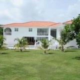 7 BR Villa with Pool & Tennis Court - Ocho Rios — фото 3