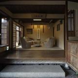 Traditional Kyoto Inn serving Kyoto cuisine IZYASU - Former Ryokan Izuyasui — фото 1