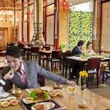 NagaWorld Hotel & Entertainment Complex — фото 1