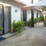 Two Season Guest House — фото 2