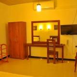 Гостиница Ritz Gate Kalutara — фото 1