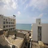 Гостиница Ocean Breeze - Colombo — фото 1
