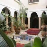 Riad Basim — фото 1