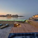 062 Waterfront Valletta House With Pool Villa — фото 1