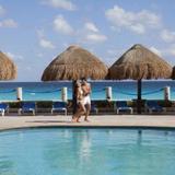 Гостиница Barcelo Tucancun Beach - All Inclusive — фото 1