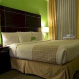 Гостиница La Quinta Inn & Suites Puebla Palmas — фото 3