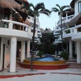Гостиница Playa Palms Beachfront — фото 3