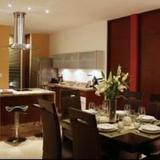 Arena Luxury Condo — фото 1