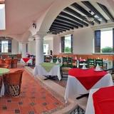 Гостиница Blue Bay Grand Esmeralda All Inclusive — фото 1