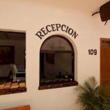 Cabo Cush Hotel — фото 1
