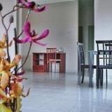 Globallon Hotel Apartment — фото 1