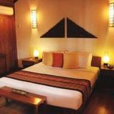 Shah's Beach Resort — фото 1