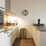 570 Calypso Centre Apartment with Private Parking *Non Smoking* — фото 2