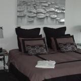 Sumner Re Treat Luxury Apartments — фото 1