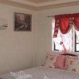Bitaug Beach Resort — фото 1