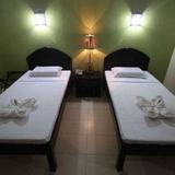Sampaguita Suites Plaza Garcia — фото 3