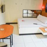 Hotel Sogo Edsa Trinoma — фото 1
