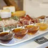 Lisbon Cheese & Wine Suites — фото 2