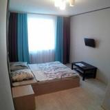 Apartment on Artema 116 — фото 1