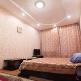 Ulitsa Oktyabrskaya 26 (flat 66) One-Bedroom Apartments — фото 1