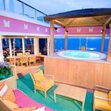 Гостиница Norwegian Jade Cruise Ship — фото 1