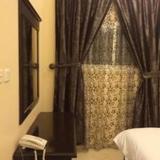 Fakhamat Al Taif Hotel Apartments 2 — фото 2
