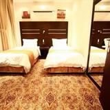 Rest Night Hotel Suites - Taawon - Al Hussien Bin Ali — фото 3